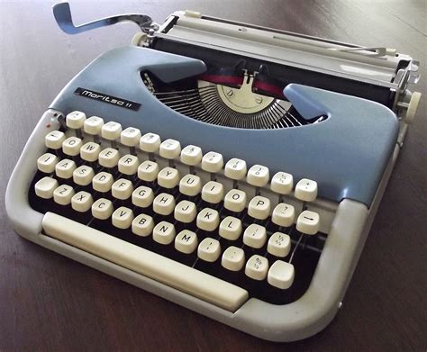 Oztypewriter Bulgarian Typewriters