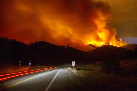 Enormous Rocky Fire Blazes Through California Nbc News