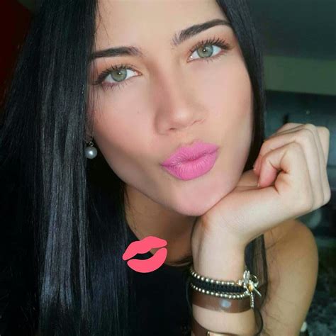 Pin By Javed Khan On Georgina Mazzeo Venezuelan Models Beautiful