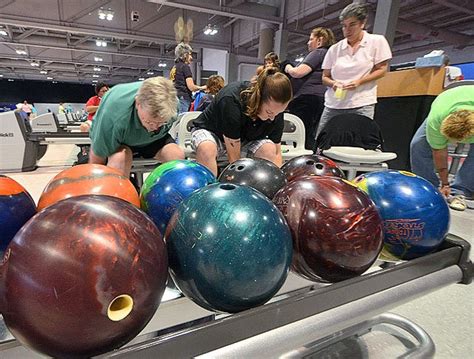 USBC Women's National Bowling Tournament's stop in Syracuse gets ...