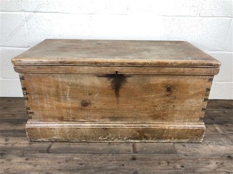 19th Century Stripped Pine Artisans Chest Or Trunk Antiques Atlas