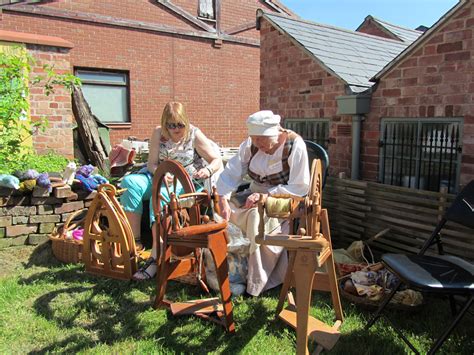 Units, activities, worksheets, printables, video, curriculums Heritage Crafts 2018 web (1) | The Weaver's House
