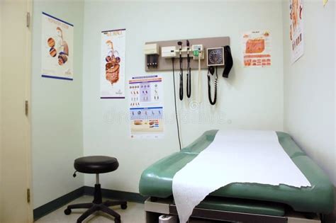 Doctor S Examination Room Stock Image Image Of Room Table 3922495