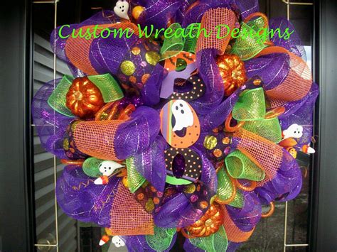 Boo Ghost Halloween Mesh Wreath | Etsy | Halloween mesh wreaths, Mesh ...