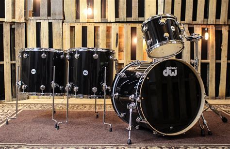 Dw Collectors Maple Vlt Gloss Black Drum Set 22121618 So11678