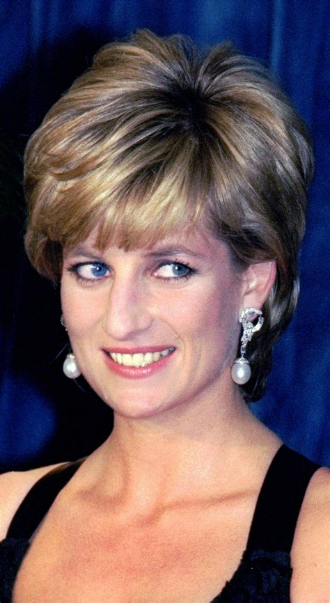 20 Photos Of Princess Diana Natural Beauty Princess Diana Hair