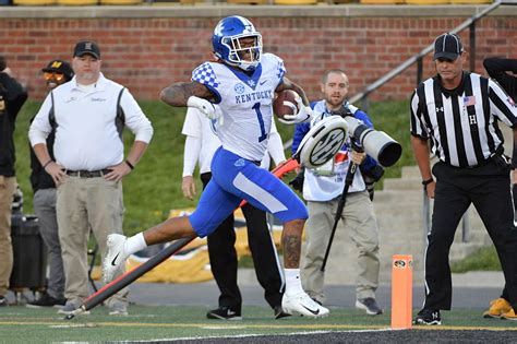 Lynn Bowden To Be Uks Full Time Kickoff And Punt Returner
