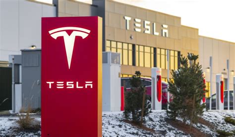 Tesla just rolled out a new wave of discounts for the Model 3 and Model