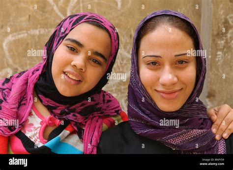 Egyptian Girls Hi Res Stock Photography And Images Alamy