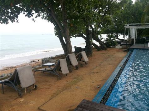 What are some of the best beach hotels in port dickson? Beach - Picture of Thistle Port Dickson Resort - Tripadvisor