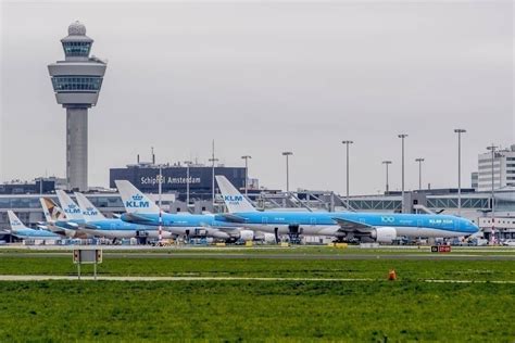 Amsterdam Schiphol Puts Brakes On New Terminal Simple Flying