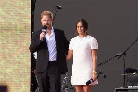 prince harry blames meghan duchess of sussex s miscarriage on tabloid media