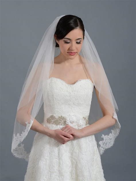 2 Tier Bridal Wedding Veil Ivory Elbow Alencon Lace Trim 2230826