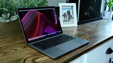 The macbook pro offers double the storage with great performance and the excellent magic keyboard, but the battery life could be longer. Review: Apple's entry-level 2020 13-inch MacBook Pro is ...