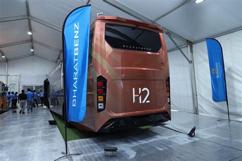 Indias First Hydrogen Fuel Cell Intercity Luxury Coach Unveiled By