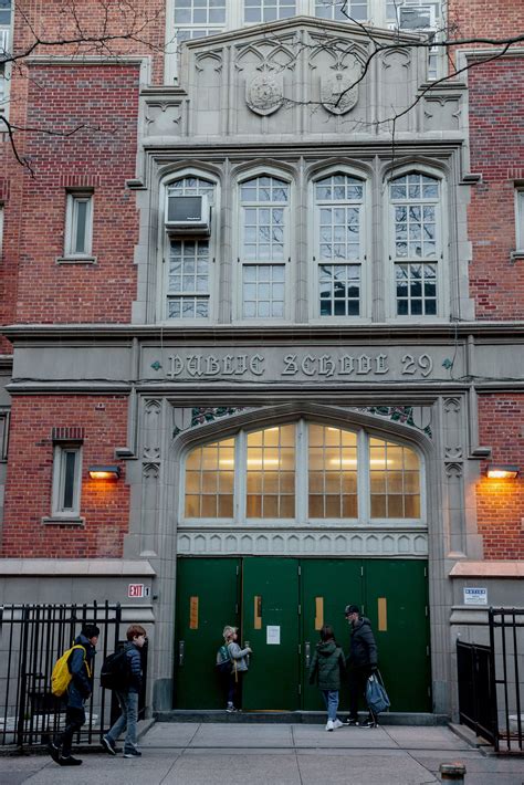 Reopening Nyc Schools Safely A Huge Challenge The New York Times