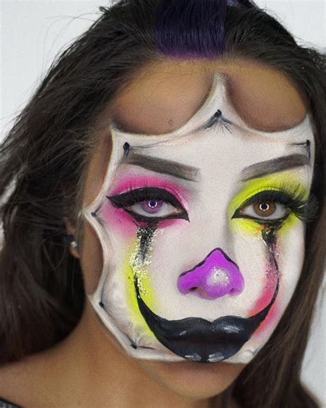 How To Apply Clown Makeup For Halloween Gails Blog