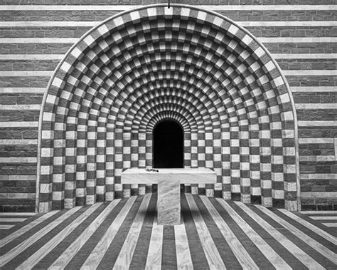 Il progetto è dell'architetto mario botta di lugano, artefice della ricostruzione del monumento, in vece dell'antica chiesa seicentesca. Chiesa di San Giovanni Battista, church by Mario Botta in ...