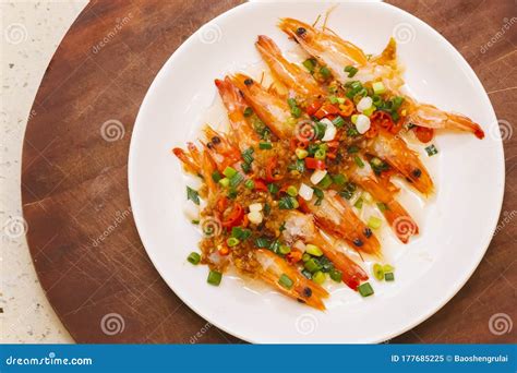 Steamed Shrimp With Minced Garlic In Chinese Cuisine Stock Image