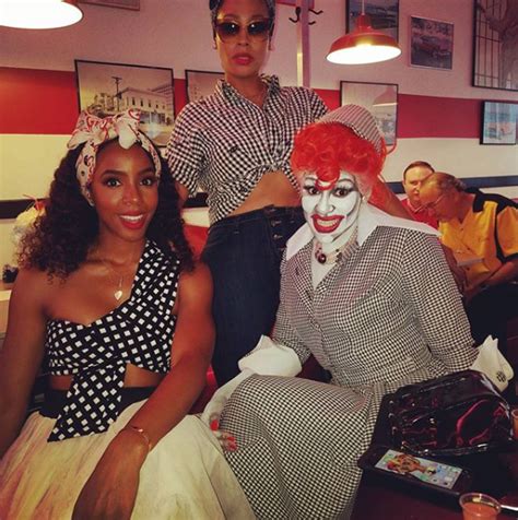 Meghan had been planning to go to miami this weekend for serena's shower. Photos: Celebrities storm Serena Williams' 50s themed baby ...