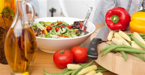 Check spelling or type a new query. Foods High in Fiber & Protein, But Low in Fat | LIVESTRONG.COM