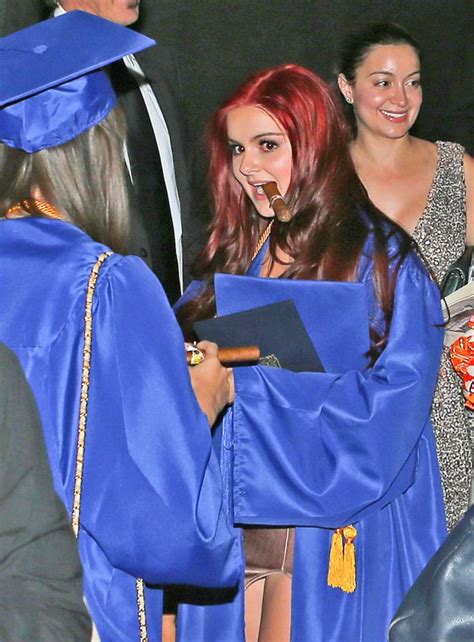 Ariel Winter Celebrates Her High School Graduation 10 Gotceleb