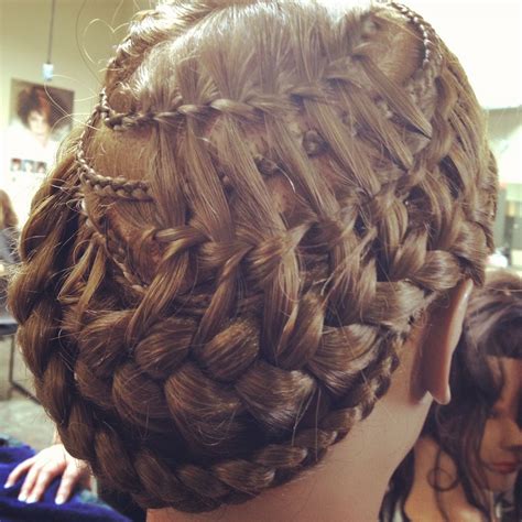 Braided Wheel Crazy Hairstyles Beautiful Hairstyles Homemade Makeup Wow Products Rapunzel