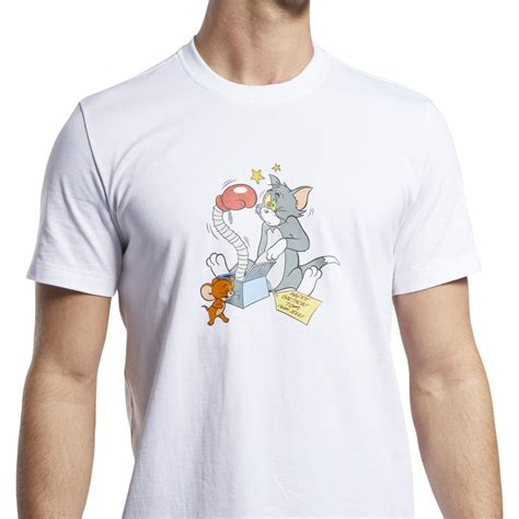 Scopri oggi le novità dalla collezione reebok! T-SHIRT TOM ET JERRY Reebok Sneakerium