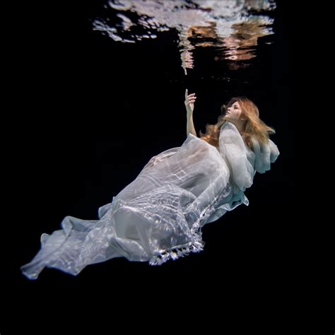 10 Tips For Successful Underwater Portrait Photography