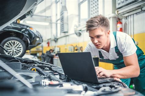 The Best Tech Related Jobs in the Automotive Industry - CKAB