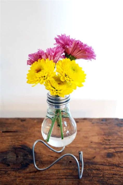 The 11 Best Diy Light Bulb Vases The Eleven Best Glühbirnen Vase