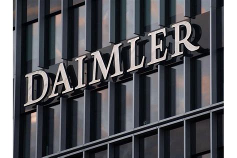 Daimler Betriebsratschef Belegschaft Bei Wandel Mitnehmen