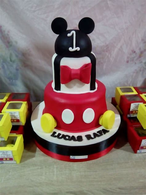 Minnie mouse cakes are pretty popular as birthday cake for little ones.this minnie mouse cake was prepared by using. mickey mouse cake by peek and shoppe | Mickey mouse cake, Cake, Homemade cakes