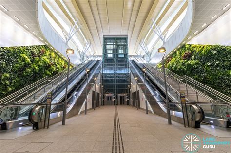 Gardens By The Bay Mrt Station Lifts Escalators To Exit Land