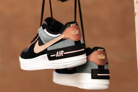 By nature, the nike air force 1 shadow, a women's variation of the classic basketball silhouette, is already a wild enough shoe as it is due to its exposed stitchings and double layered swoosh logos a. Nike Women's Air Force 1 Shadow RTL Black/Metallic Red ...