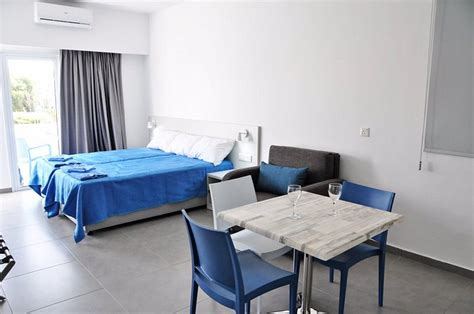 kaos hotel apartments rooms pictures and reviews tripadvisor