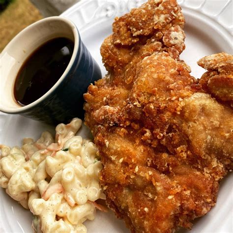 How different can american fried chicken be from korean fried chicken anyway, if they are both deep fried chicken? I made the new America's Test Kitchen recipe for Hawaiian ...