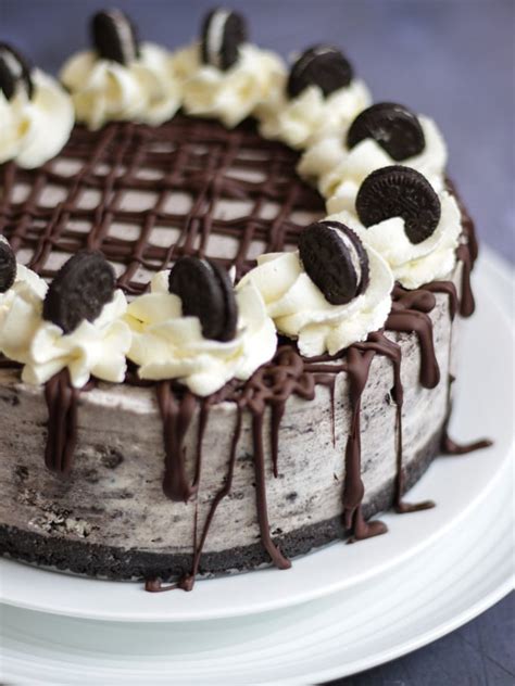 Unlike cake batters, we don't want to aerate cheesecake batter to make it rise too much. EASIEST EVER No Bake Oreo Cheesecake Recipe