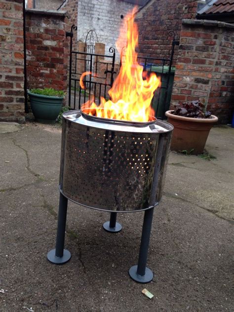Well, its stainless steel holds up against high heat, and the slotted housing allows for the free flow of the oxygen first, remove the drum's plastic rim and base. Washing machine drum, into a fire pit | Barbekü, Şömi̇ne ...