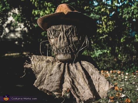 Creepy Scarecrow Costume How To Instructions Photo 26
