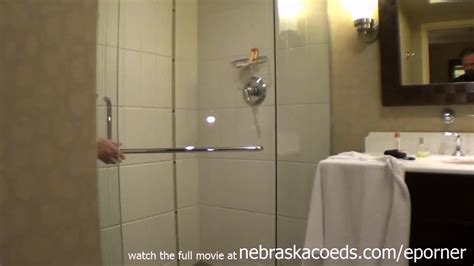 Blonde Escort Naked Shower Show In Illinois Hotel Room Xxxbunker