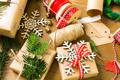 Sustainable Christmas 12 Ways To Have A Greener Festive Season Art