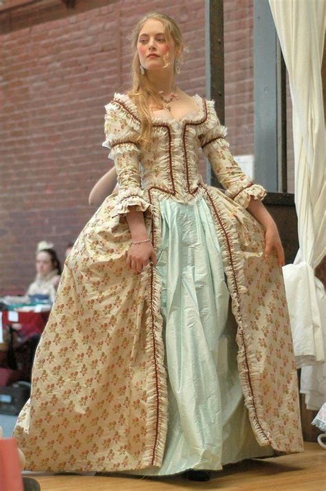 18th Century Gown 18th Century Clothing 18th Century Fashion