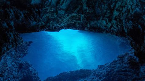 5 Islands Tour From Split Blue Cave Visit I Kozina Tours And Real Estate