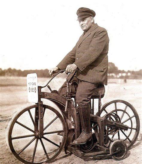 Today In History Nov 10 German Engineer Gottlieb Daimler Unveils