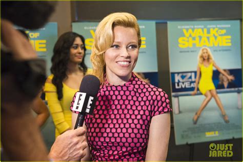 Photo Elizabeth Banks Attends Screening For Walk Of Shame Watch The Trailer Now 06 Photo