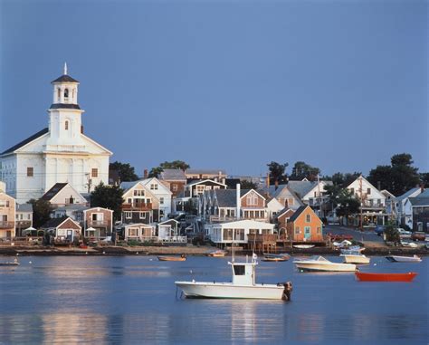 20 Summer Destinations That Are So Much Better In The Fall Cape Cod Towns Weekend Beach
