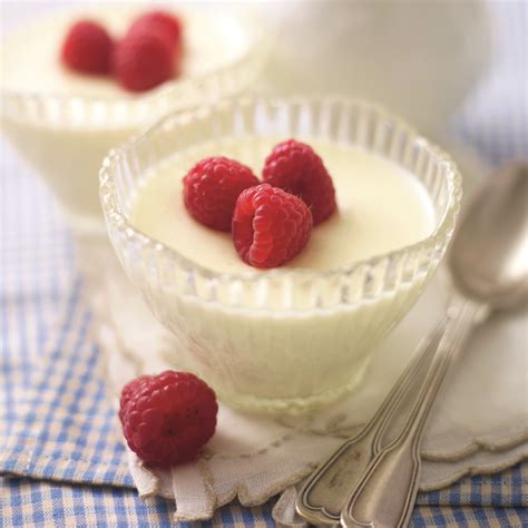 These healthy dessert recipes all feature delicious ingredients that pack some nutritional value, too. Low Fat Lemon Posset