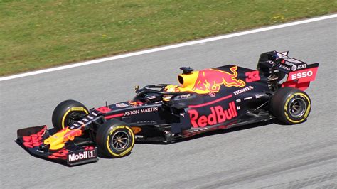 Red Bull F1 Gives A Glimpse Of The 2020 Challenger Rb16 Essentiallysports