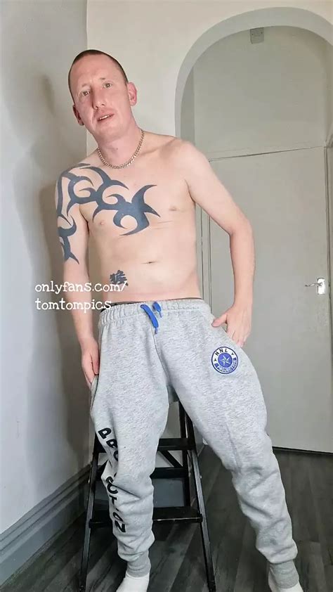 scally ginger lad wanks and cums xhamster